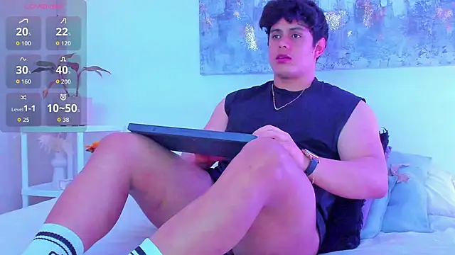 Snapshot of arminjones1 chatting on 11-05-25, 04:56 arminjones1 online show from 11-05-25, 04:56