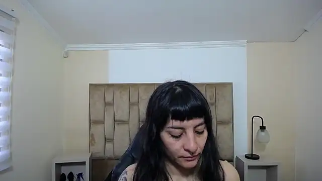 Naughty Kittenm online show from 09-16-25, 11:44