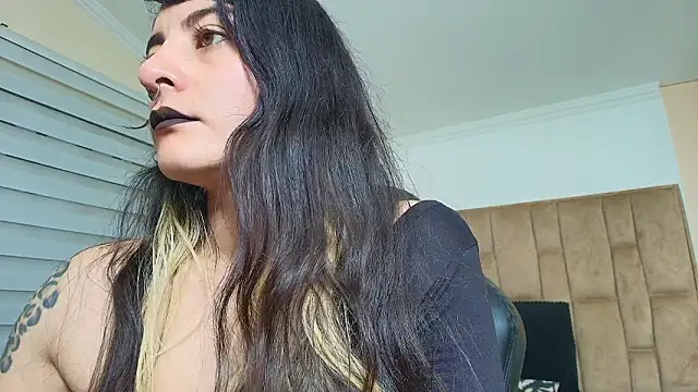 Naughty Kittenm online show from 03-11-26, 10:54