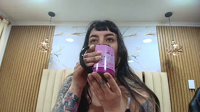 Snapshot of Naughty_Kittenm chatting on 07-03-26, 10:43 Naughty Kittenm online show from 07-03-26, 10:43