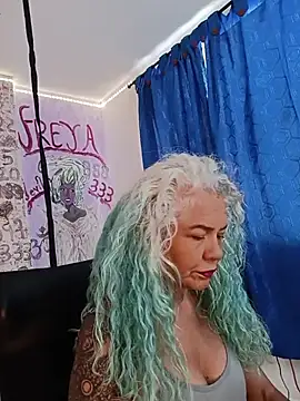 Snapshot of freyadevil333 chatting on 06-26-26, 03:38 freyadevil333 online show from 06-26-26, 03:38