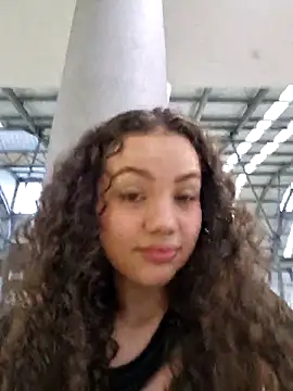 Snapshot of Angela_hank2 chatting on 03-17-25, 10:17 Angela hank2 online show from 03-17-25, 10:17