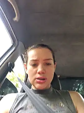 Snapshot of Angela_hank2 chatting on 11-21-25, 06:17 Angela hank2 online show from 11-21-25, 06:17