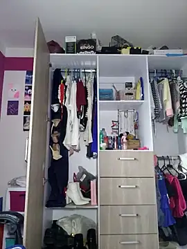 Snapshot of Angela_hank2 chatting on 11-28-25, 12:30 Angela hank2 online show from 11-28-25, 12:30