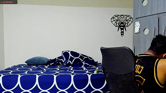 Big furry bear13 online show from 02-26-25, 04:47