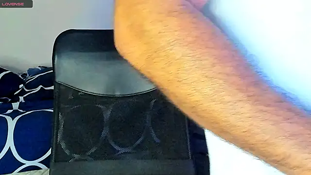 Big furry bear13 online show from 03-01-25, 06:03