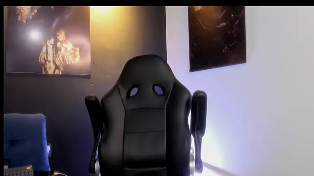 Big furry bear13 online show from 10-28-25, 05:44