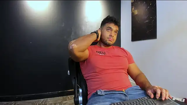 Big furry bear13 online show from 04-11-26, 05:12