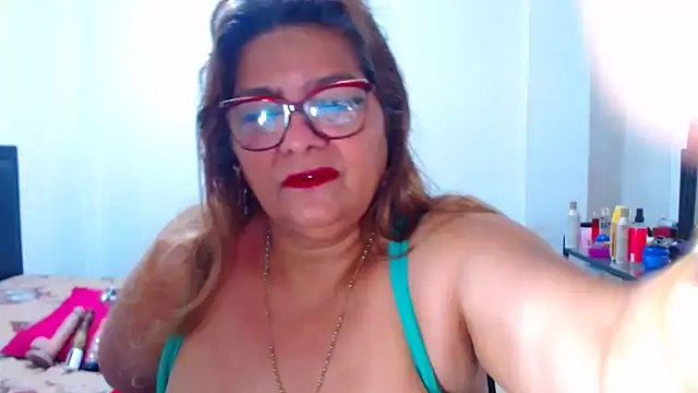 maturehot649 online show from 02-12-26, 10:16