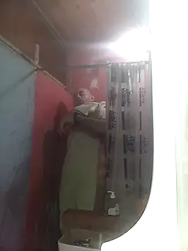 Pela1984 online show from 10-29-25, 03:09