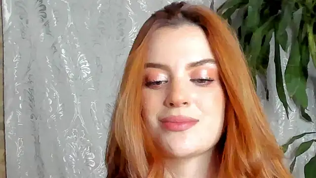 Snapshot of Bellacrox chatting on 10-02-25, 11:45 Bellacrox online show from 10-02-25, 11:45