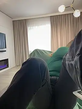 HotXMom online show from 02-27-25, 10:37