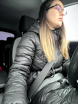 HotXMom online show from 01-09-26, 07:11