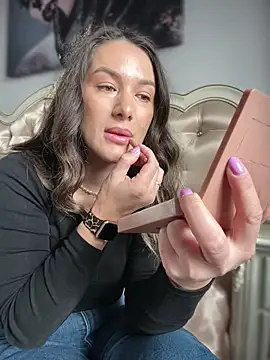 HotXMom online show from 03-20-26, 07:24