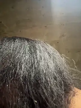 Linahlove online show from 03-22-25, 08:15