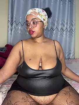 Linahlove online show from 03-01-26, 04:53