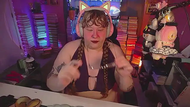 FatVeronica online show from 07-11-26, 05:59