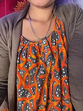 Snapshot of Ishikarana chatting on 12-13-24, 12:39 Ishikarana online show from 12-13-24, 12:39