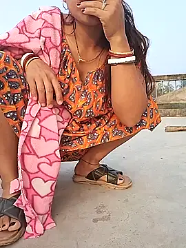 Snapshot of Ishikarana chatting on 01-21-25, 02:11 Ishikarana online show from 01-21-25, 02:11