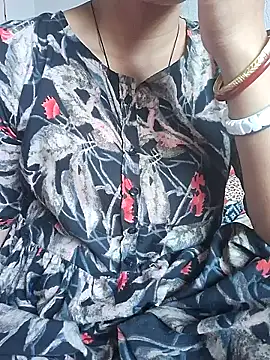 Snapshot of Ishikarana chatting on 02-06-25, 10:04 Ishikarana online show from 02-06-25, 10:04