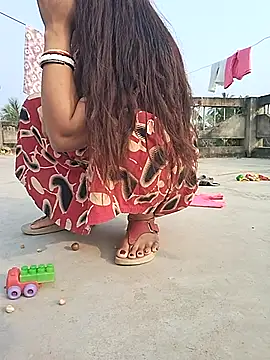 Snapshot of Ishikarana chatting on 02-17-25, 10:07 Ishikarana online show from 02-17-25, 10:07