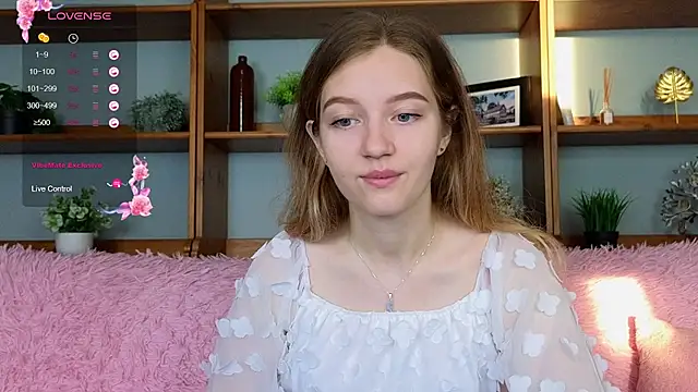 Ksuhesa online show from 10-31-25, 02:12