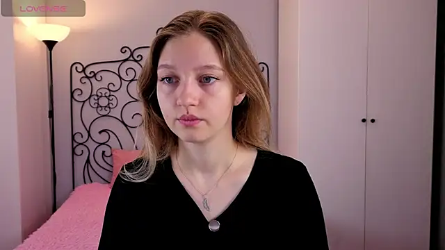 Ksuhesa online show from 11-02-25, 02:03