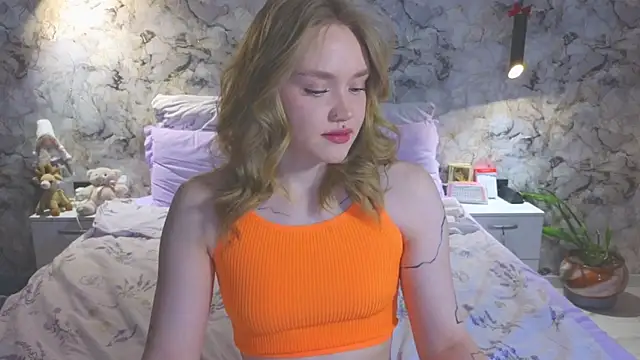 Aurora Golden1 online show from 03-20-26, 01:43