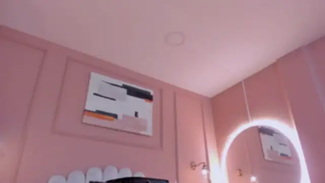 lia ass  online show from 11-13-25, 10:36