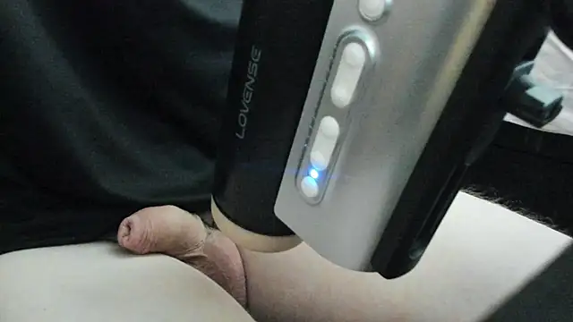 Luceybabb online show from 10-17-25, 10:07