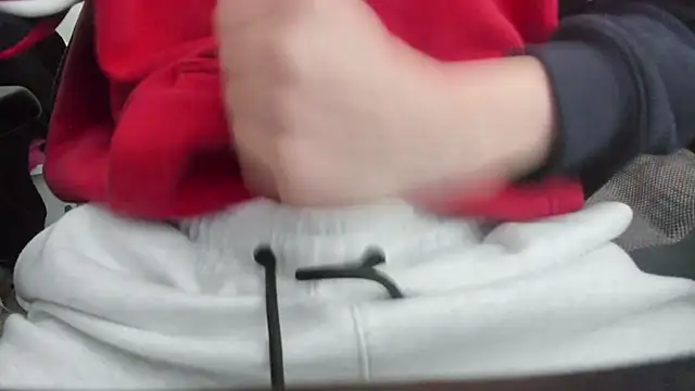 Luceybabb online show from 10-22-25, 02:06