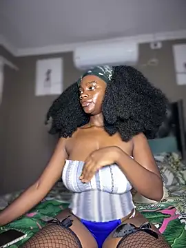 Candy-Heart online show from 02-13-26, 07:37