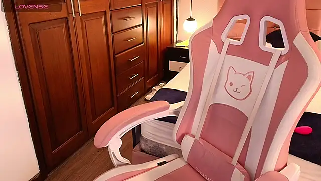 emmars  online show from 02-22-26, 12:12