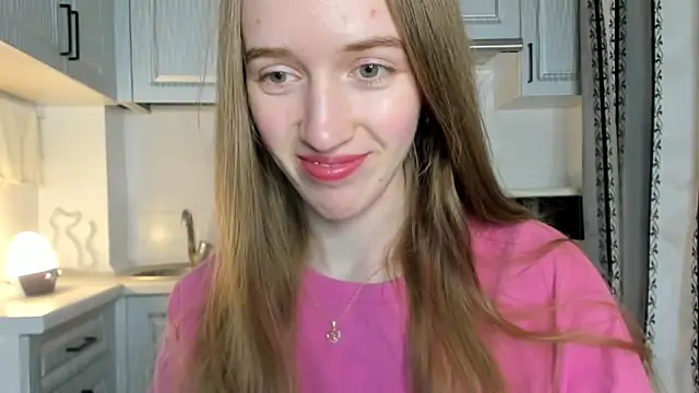 leslie my lovee online show from 04-13-26, 05:40