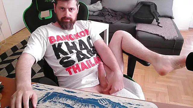 Snapshot of DickStaza chatting on 06-07-26, 11:25 DickStaza online show from 06-07-26, 11:25