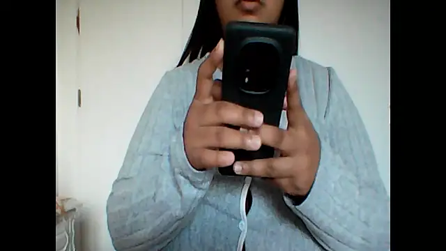 ArisaGonzalez online show from 11-28-25, 04:20