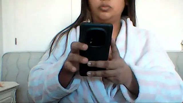 ArisaGonzalez online show from 03-25-26, 12:00