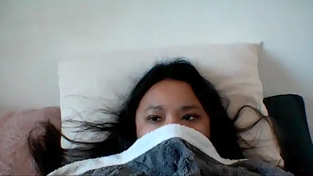 Snapshot of ArisaGonzalez chatting on 06-16-26, 01:03 ArisaGonzalez online show from 06-16-26, 01:03