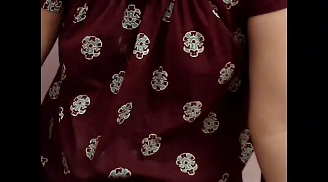 Snapshot of LotusMI chatting on 01-15-25, 04:04 LotusMI online show from 01-15-25, 04:04