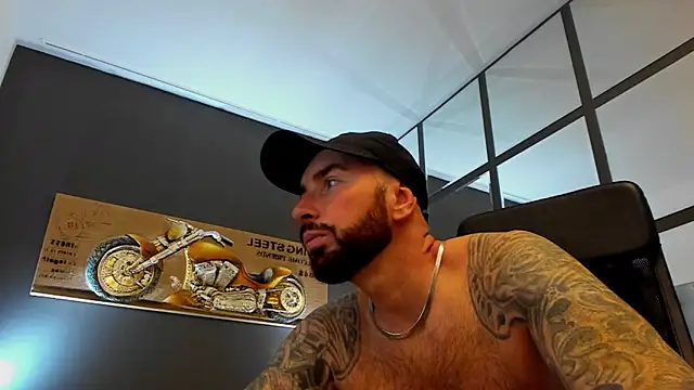 AronGrant online show from 10-31-25, 10:49