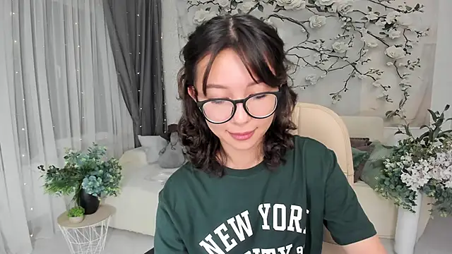 AgnieszkaBanana online show from 09-13-25, 07:24