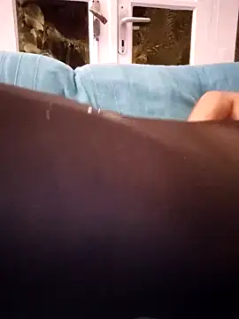 Snapshot of terisdfg chatting on 12-20-25, 05:09 terisdfg online show from 12-20-25, 05:09