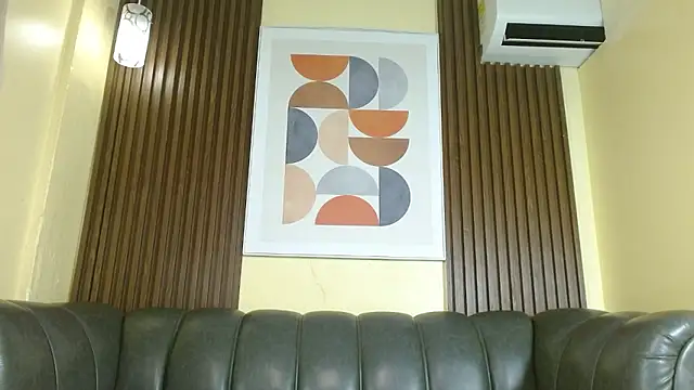 Nicole Ramires online show from 03-06-26, 04:14