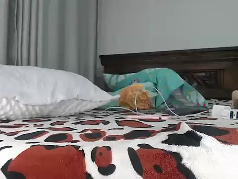 Snapshot of Karentatiana_ chatting on 02-22-26, 01:51 Karentatiana online show from 02-22-26, 01:51