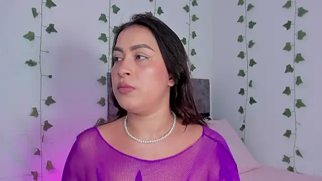 Snapshot of Miaa_Garcia chatting on 07-31-26, 10:20 Miaa Garcia online show from 07-31-26, 10:20