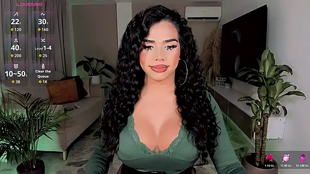 Snapshot of Franciis_4u chatting on 07-15-26, 07:02 Franciis 4u online show from 07-15-26, 07:02