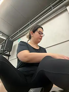 amooraaamoon online show from 01-18-26, 01:59