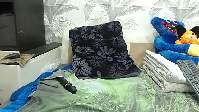 CamDiva113 online show from 03-13-25, 02:23