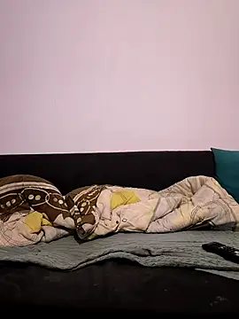 Kamien32 online show from 04-30-26, 08:26