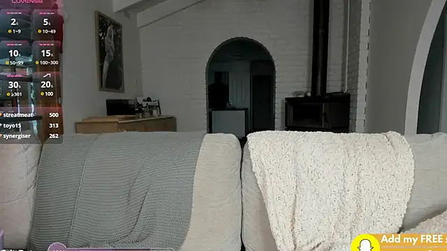 Snapshot of aus_queen chatting on 02-03-25, 07:51 aus queen online show from 02-03-25, 07:51